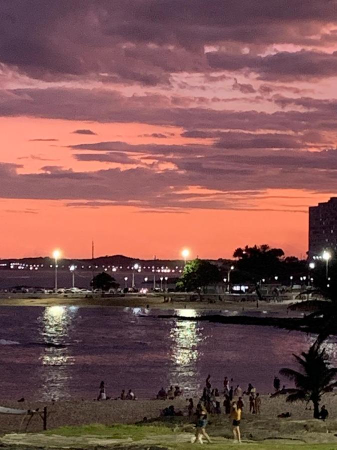Apartamento Pe Na Areia E Aguas Tranquilas No Centro De Гуарапари Екстериор снимка